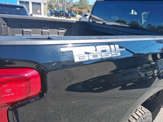 New 2026 Chevrolet Silverado 1500 Custom Trail Boss w/ Dark Appearance Package image 14