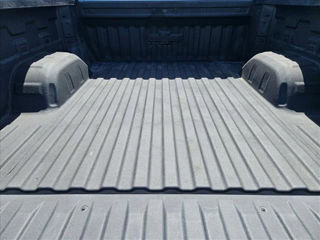 Used 2024 Chevrolet Silverado 1500 LT Trail Boss w/ Convenience Package II image 6