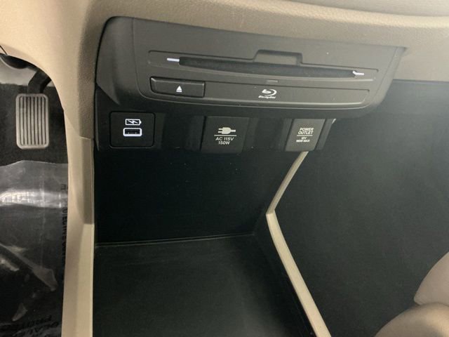 Used 2024 Honda Odyssey Touring image 32