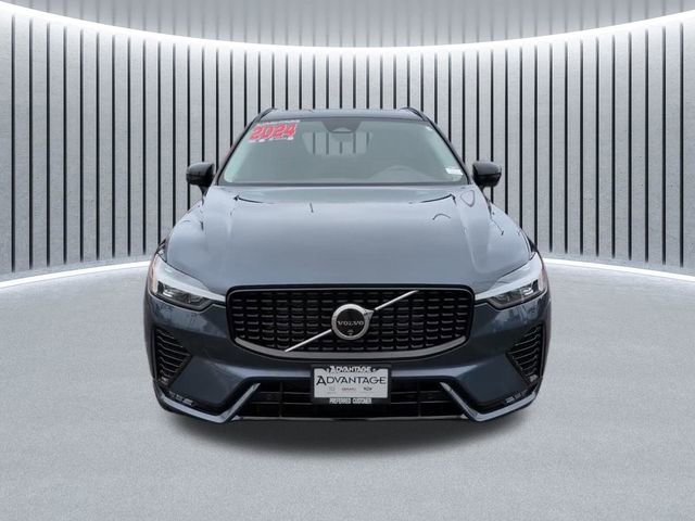 Used 2024 Volvo XC60 B5 Plus image 18