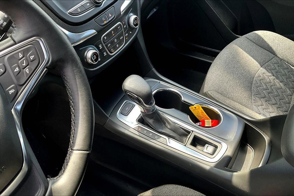 Used 2023 Chevrolet Equinox LT w/ Driver Convenience Package AWD/4WD image 19