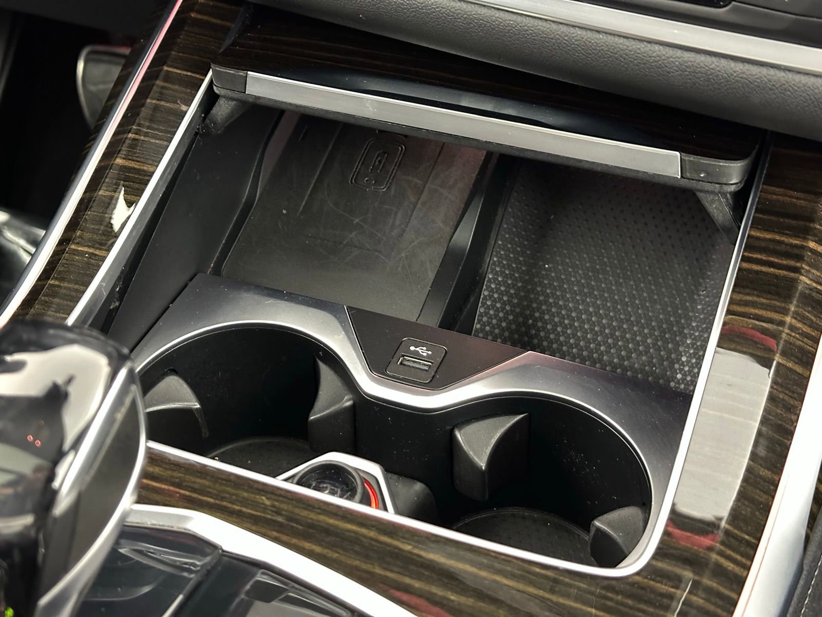 Used 2020 BMW X7 xDrive40i w/ M Sport Package image 19