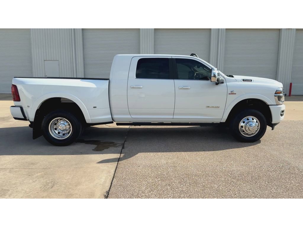 Used 2025 RAM 3500 Longhorn AWD/4WD image 9