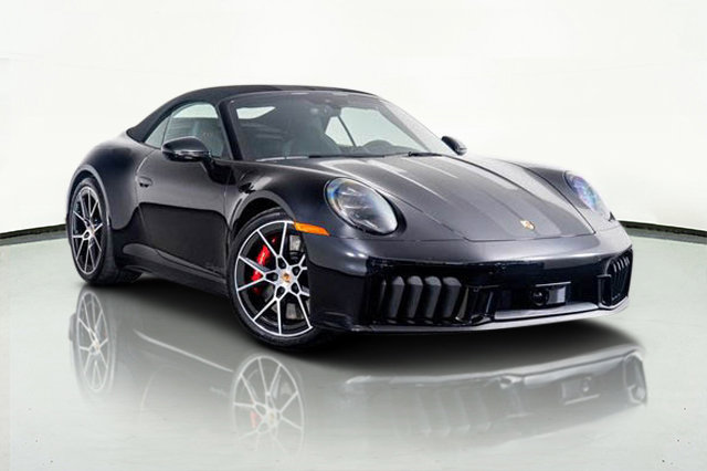 Used 2025 Porsche 911 Carrera 4 GTS image 5