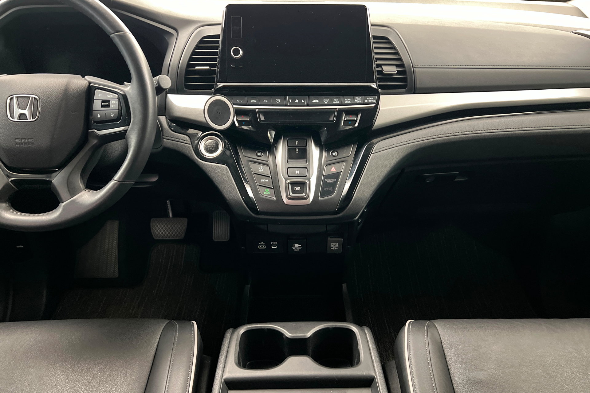 Used 2025 Honda Odyssey Touring image 14