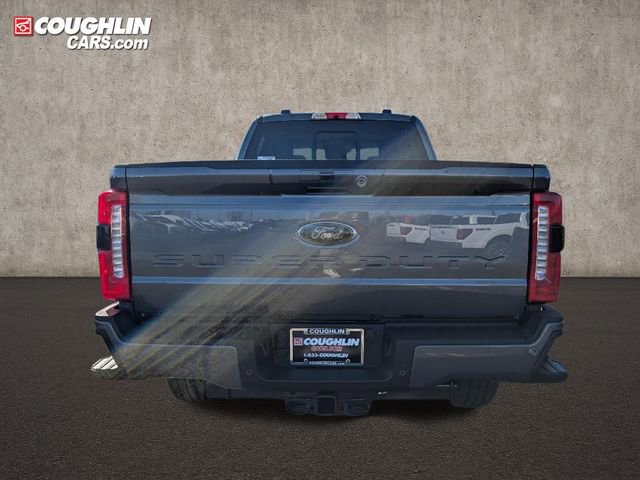 New 2026 Ford F250 Lariat w/ Black Appearance Package image 9