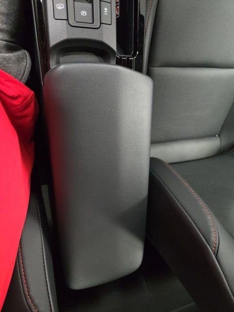 New 2026 Toyota Prius Plug-In Hybrid image 25