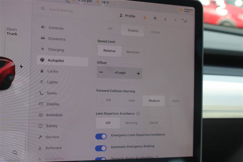 Used 2021 Tesla Model Y Long Range image 19