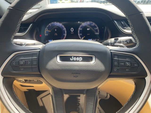 New 2025 Jeep Grand Cherokee L Limited image 10