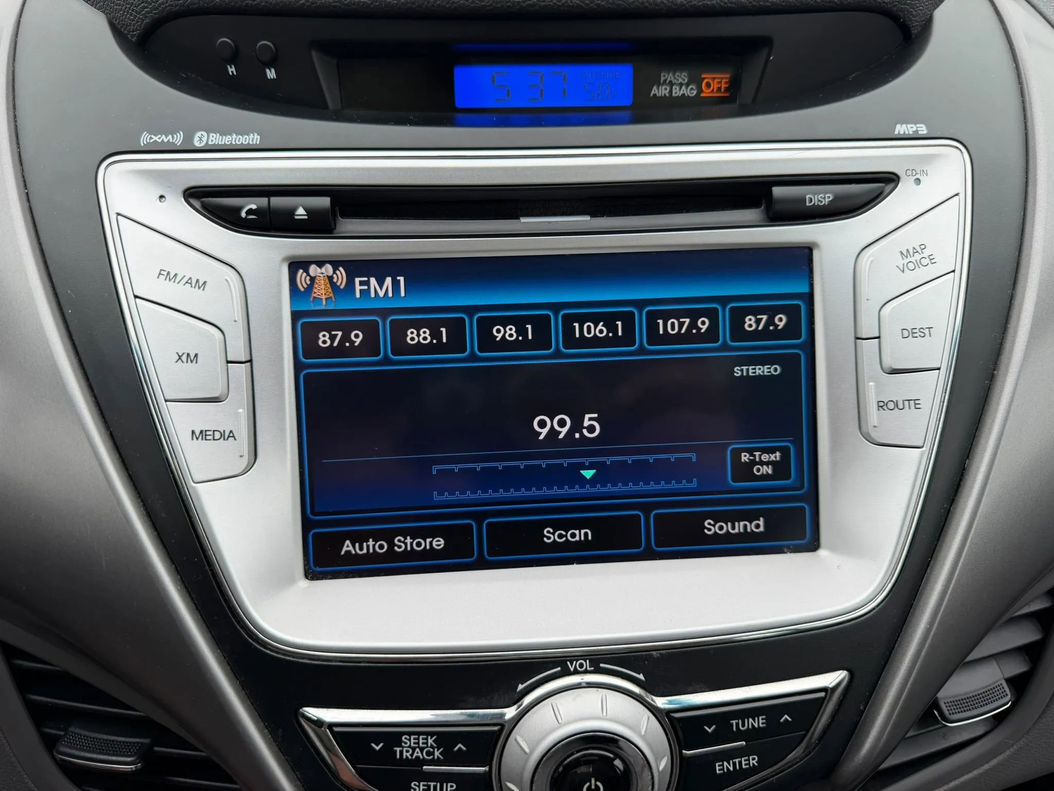 Used 2012 Hyundai Elantra Limited w/ Technology Pkg 5 FWD image 50