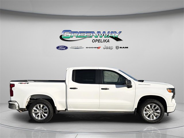 Used 2024 Chevrolet Silverado 1500 Custom image 8