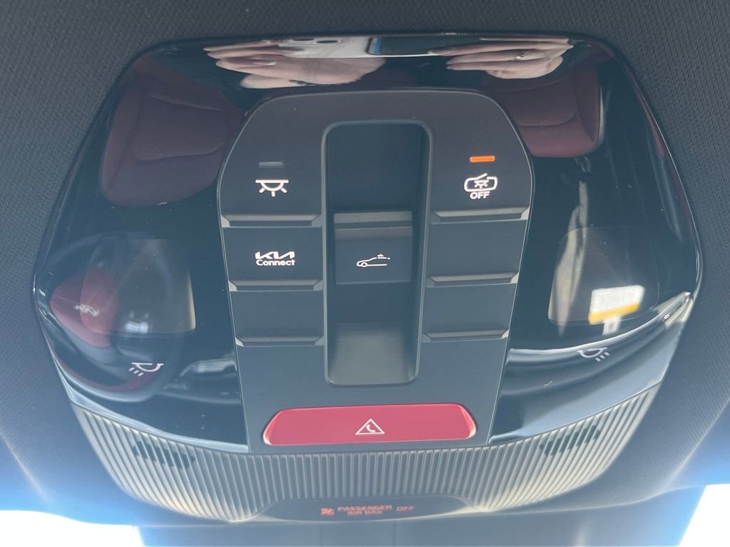 New 2025 Kia K4 GT-Line image 35