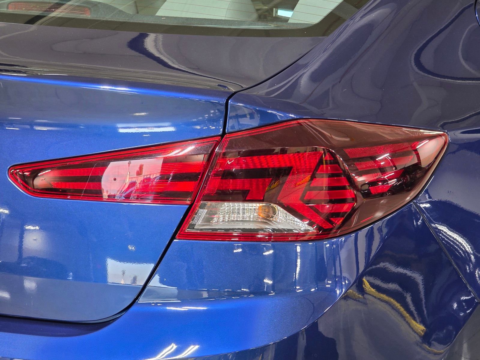 Used 2020 Hyundai Elantra Value Edition image 12