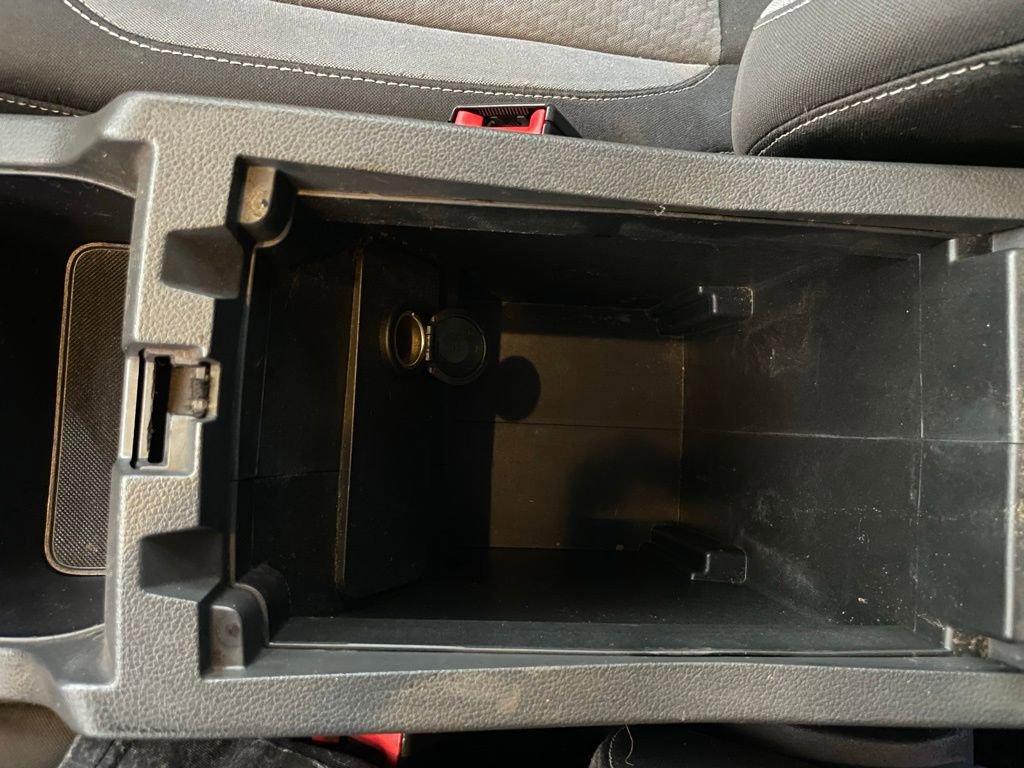 Used 2017 Ford Escape SE image 35