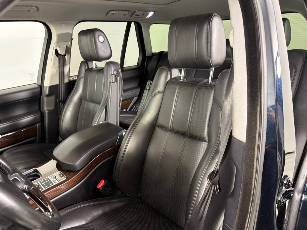 Used 2017 Land Rover Range Rover Supercharged image 12