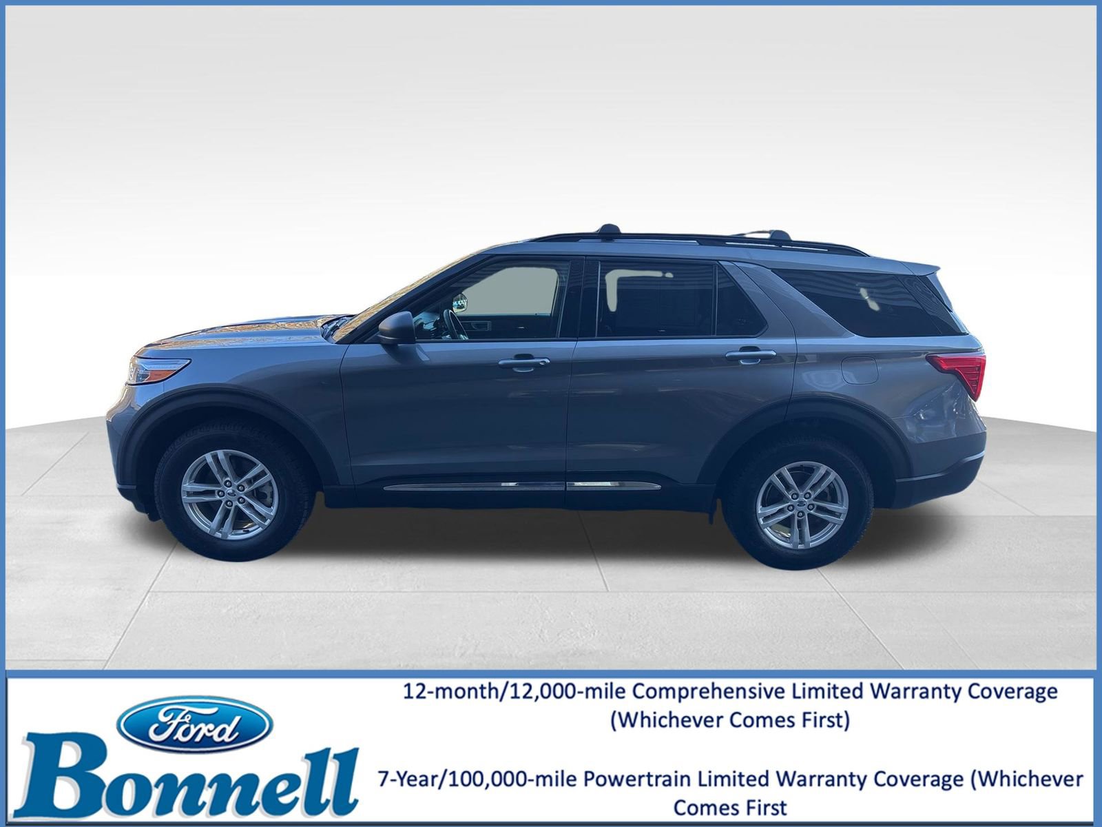 Certified 2022 Ford Explorer XLT w/ Equipment Group 202A image 2