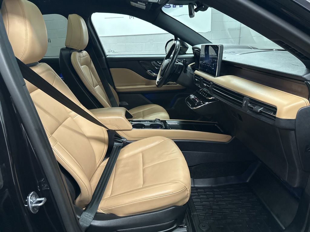 Used 2023 Lincoln Corsair Reserve w/ Equipment Group 202A image 20