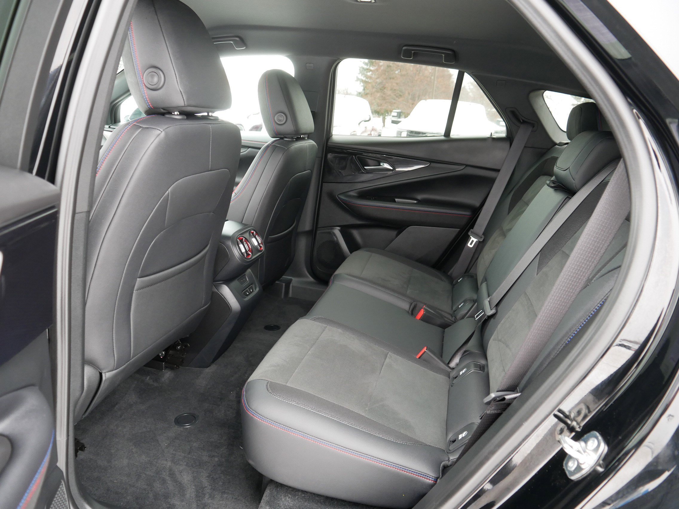 Used 2024 Chevrolet Blazer EV RS image 35