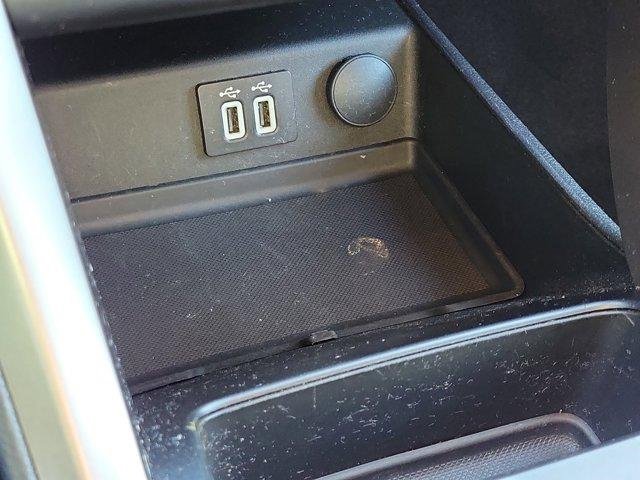 Used 2020 Ford Fusion SE image 29