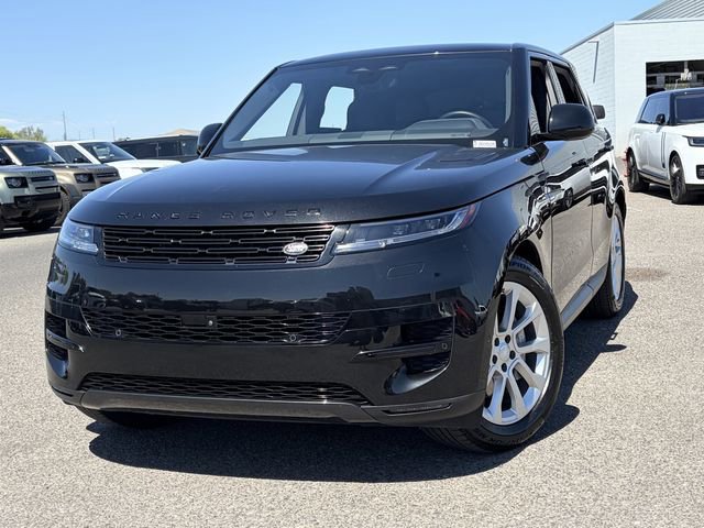 Used 2025 Land Rover Range Rover Sport SE image 3