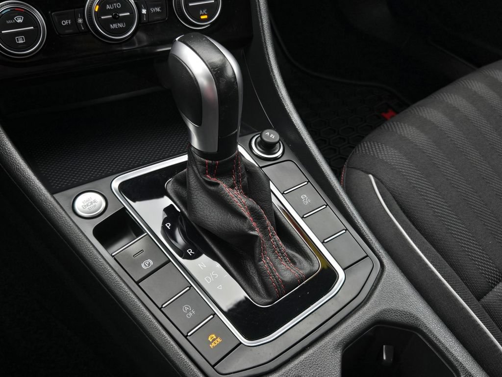 Used 2021 Volkswagen Jetta GLI FWD image 18
