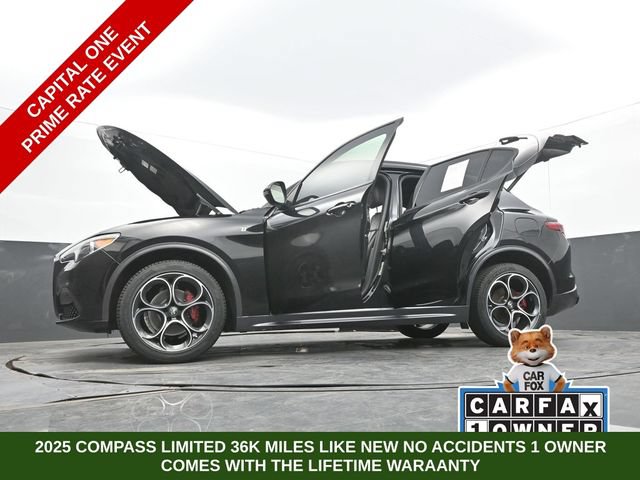 Used 2022 Alfa Romeo Stelvio Ti w/ Active Assist Plus Package AWD/4WD image 67