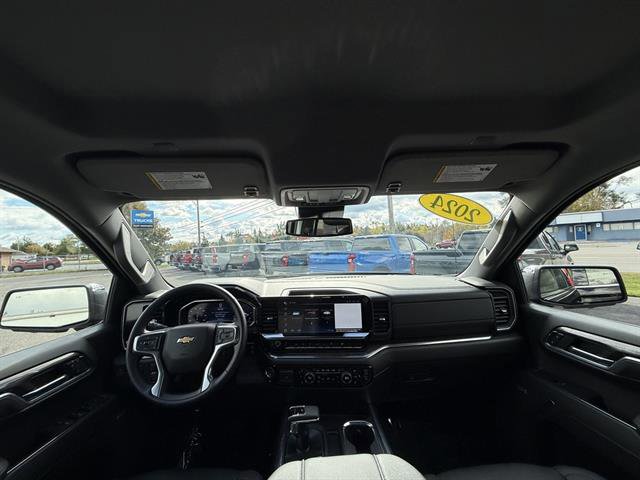 Used 2024 Chevrolet Silverado 1500 LTZ image 22