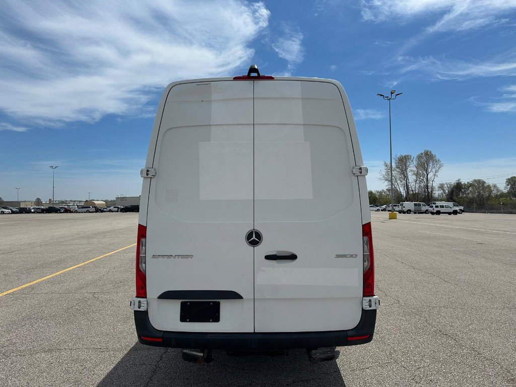 Used 2021 Mercedes-Benz Sprinter 3500 w/ Driver Convenience Package image 2