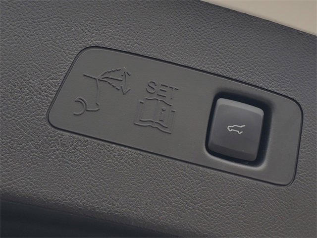 Certified 2023 Lincoln Corsair AWD w/ Equipment Group 101A image 34