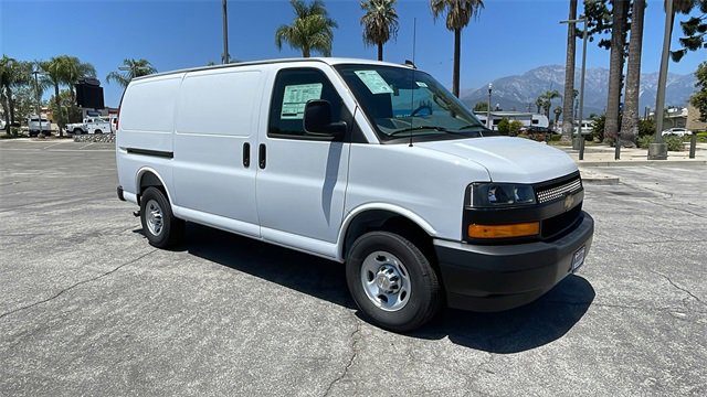 New 2025 Chevrolet Express 2500 w/ Driver Convenience Package image 27