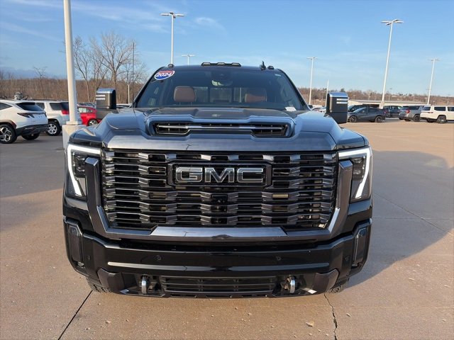 Used 2024 GMC Sierra 2500 Denali Ultimate image 10