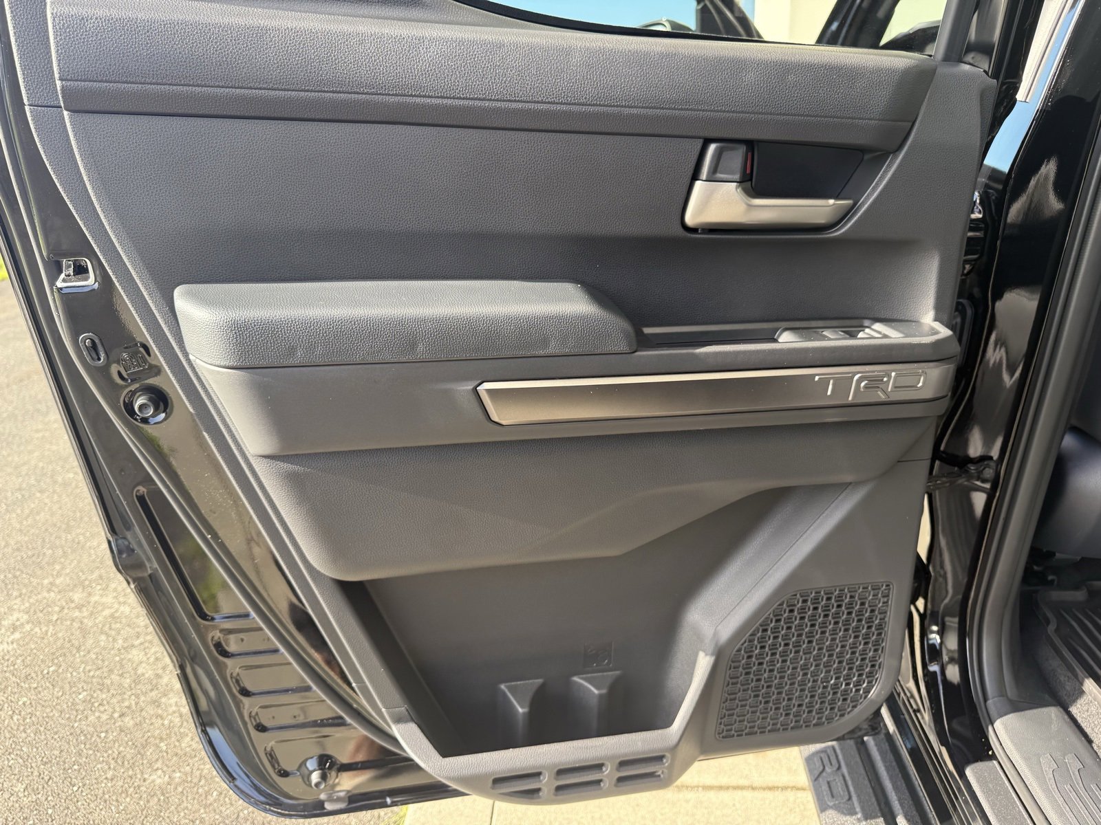 Used 2024 Toyota Tacoma TRD Off-Road w/ TRD Off Road Premium Package image 33