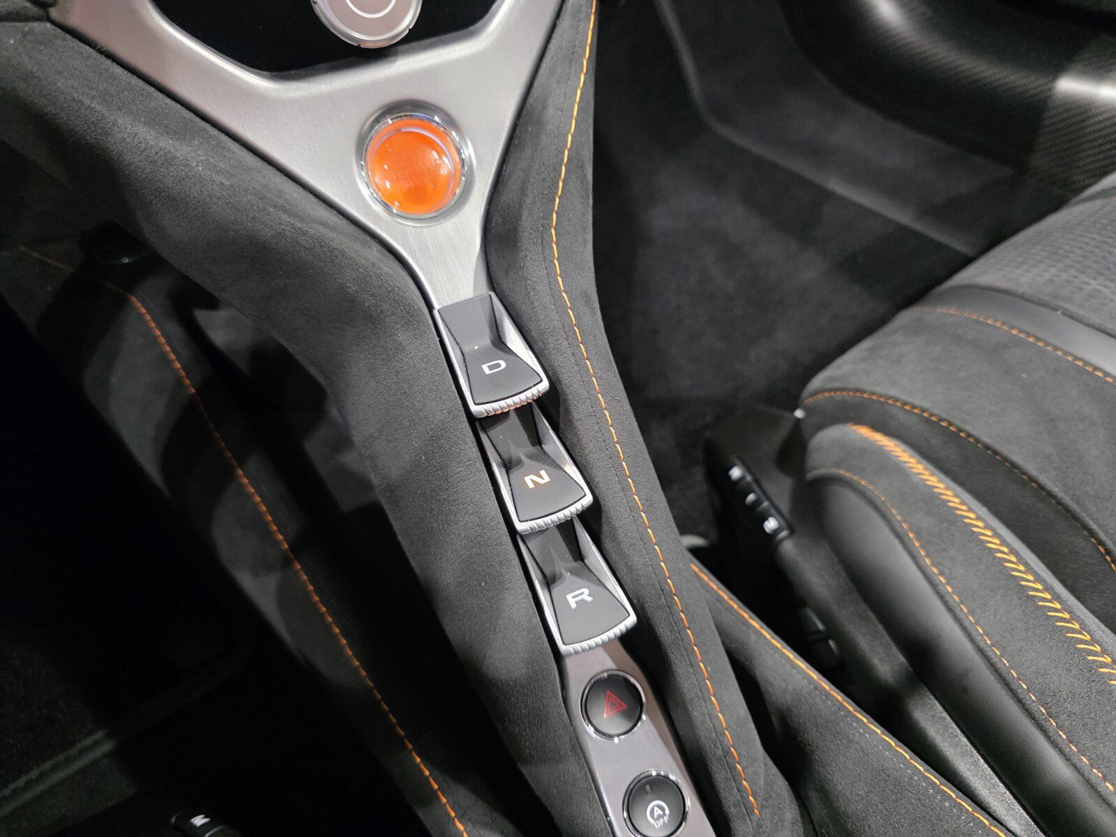 New 2025 McLaren 750S Spider image 14