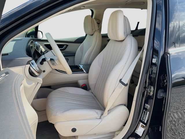 Used 2023 Mercedes-Benz EQS 450+ 4MATIC SUV image 10