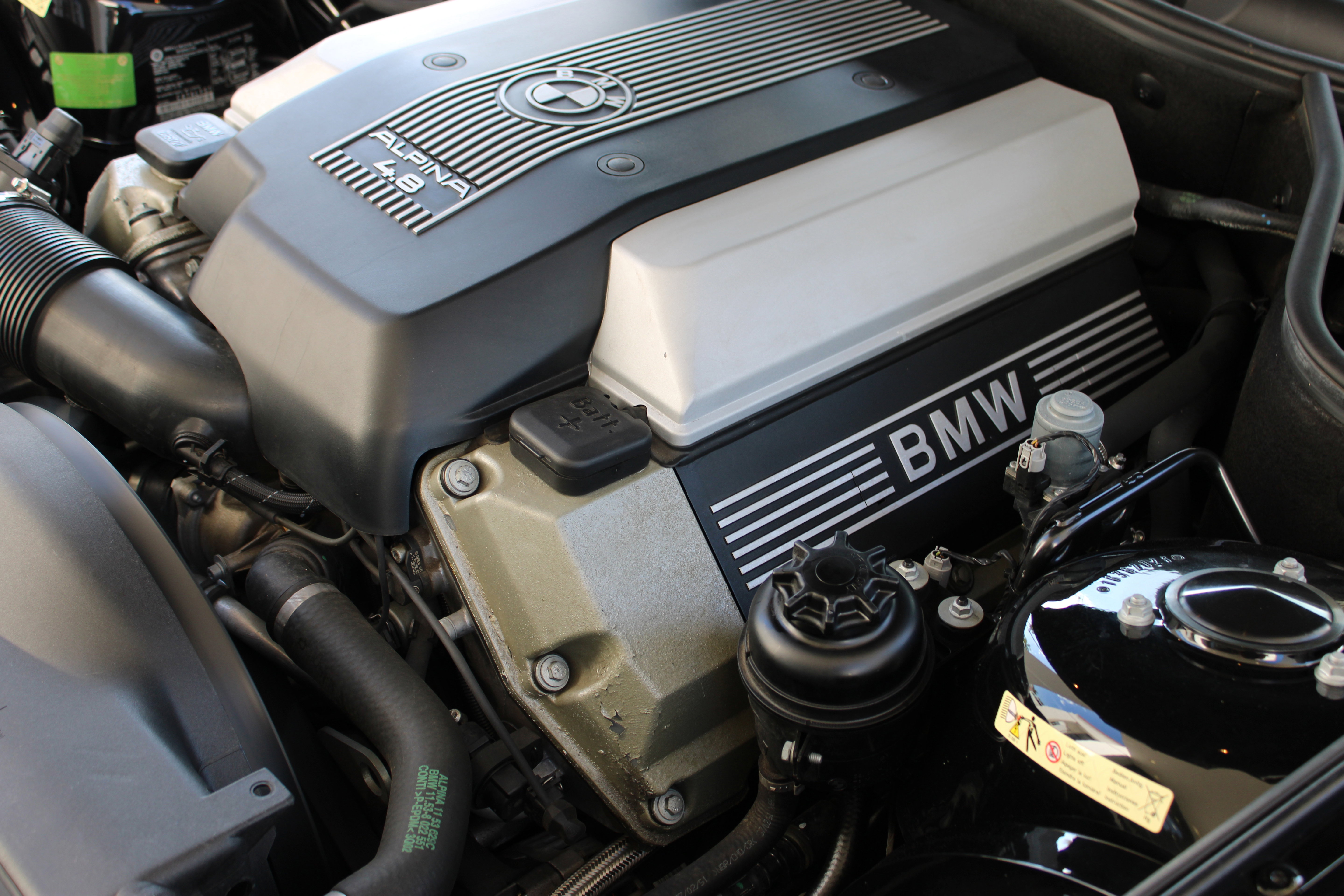 Used 2003 BMW Z8 image 48