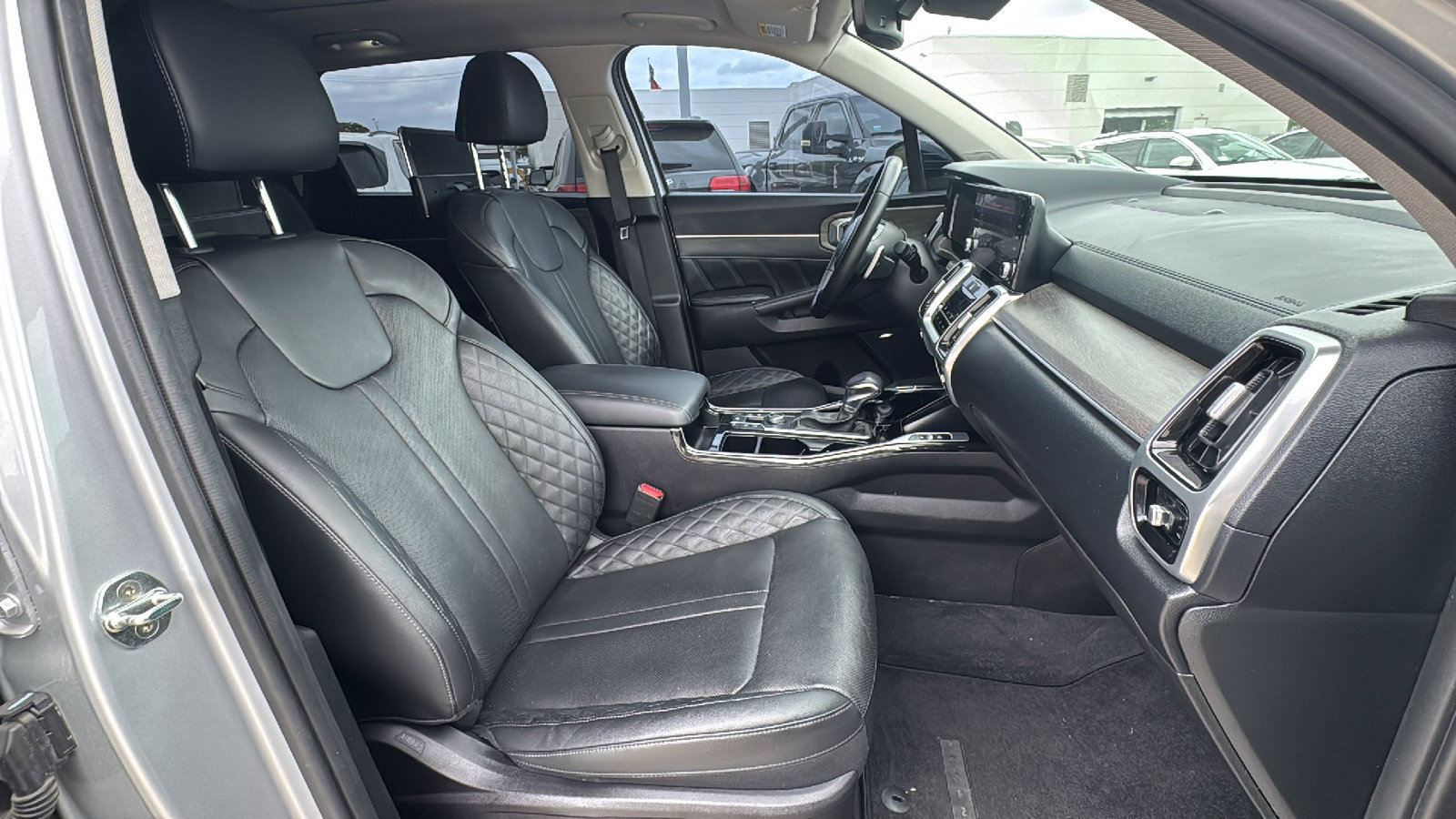 Used 2022 Kia Sorento SX Prestige AWD/4WD image 33