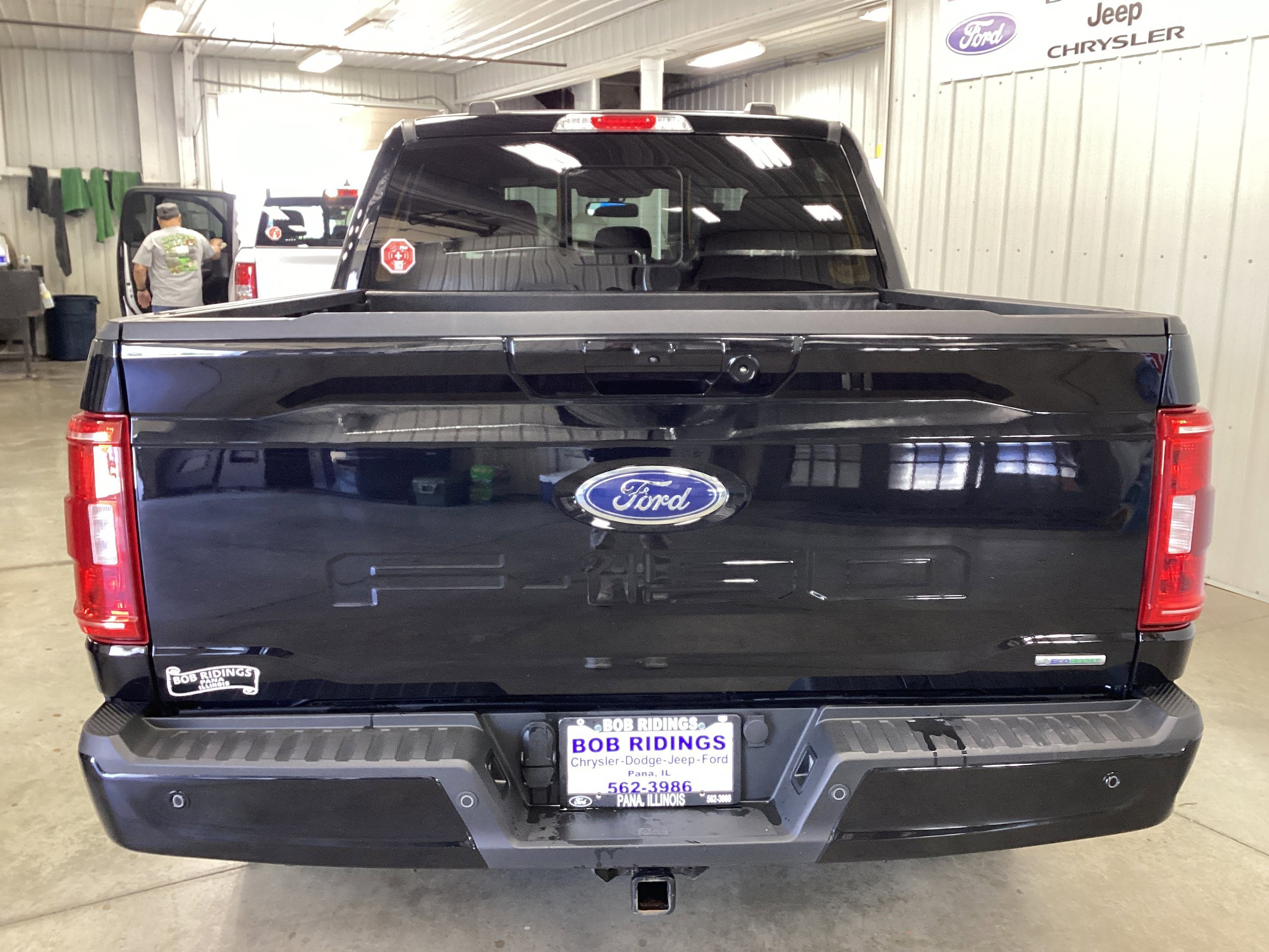 Used 2022 Ford F150 XLT w/ Equipment Group 302A High AWD/4WD image 4