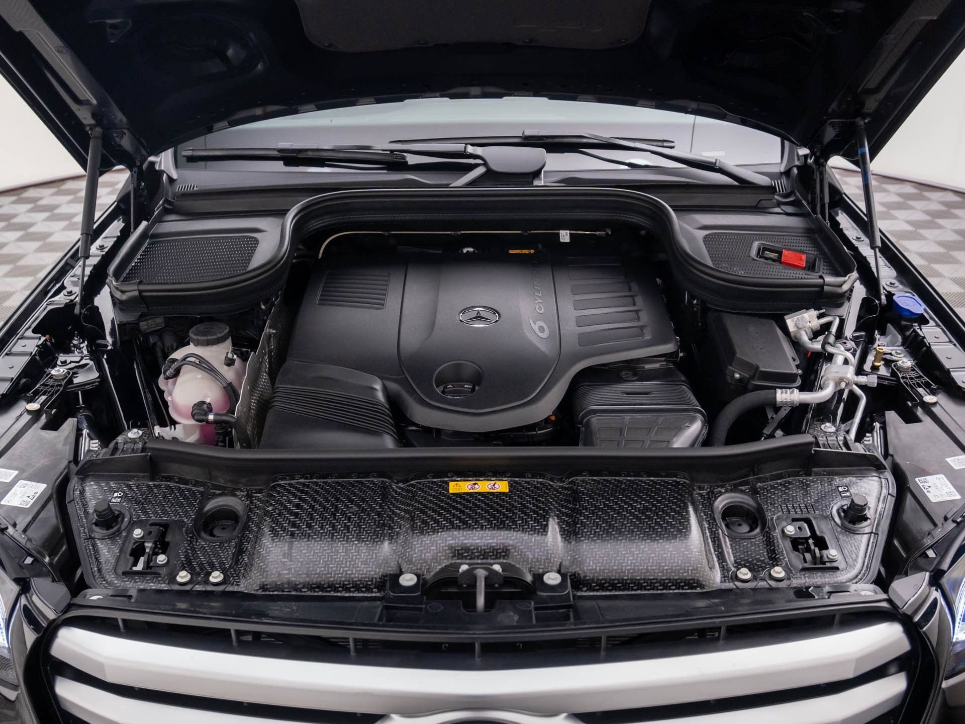 New 2026 Mercedes-Benz GLS 450 4MATIC image 35