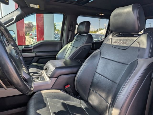 Used 2017 Ford F150 Raptor w/ Equipment Group 802A Luxury AWD/4WD image 7