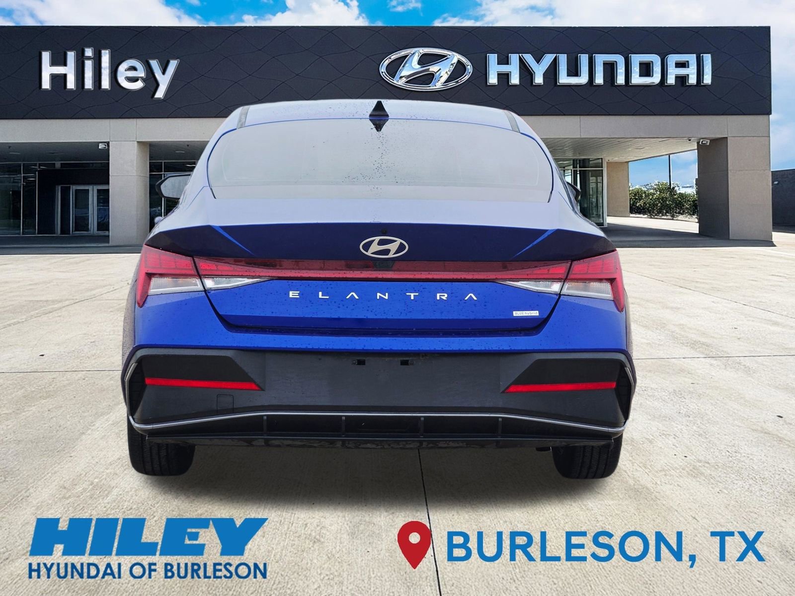 Certified 2024 Hyundai Elantra Blue FWD image 6