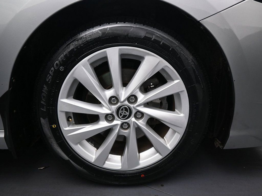 Used 2021 Toyota Camry SE image 29