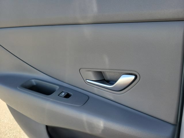 New 2026 Hyundai Elantra SE FWD image 21