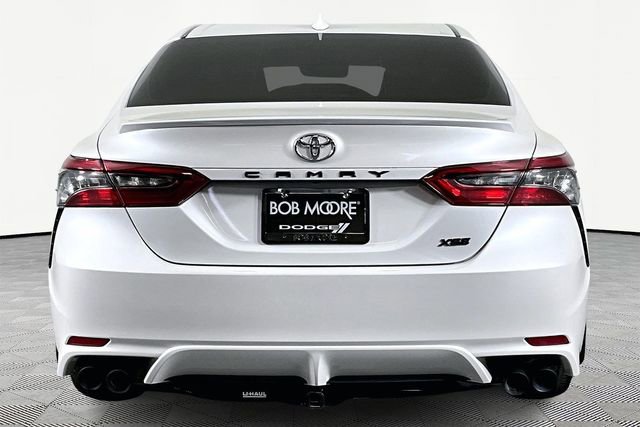 Used 2021 Toyota Camry XSE image 5