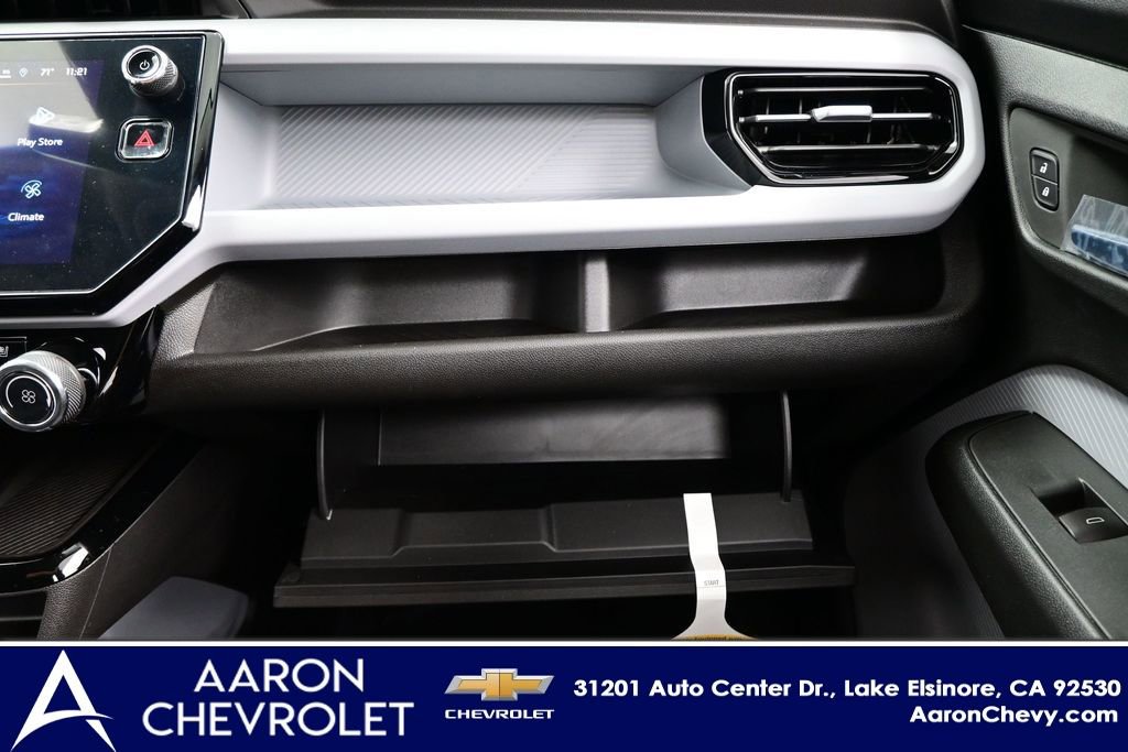New 2027 Chevrolet Bolt RS w/ Technology Package FWD image 29