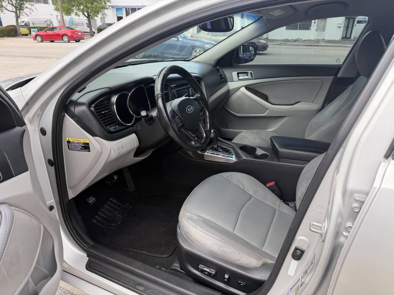 Used 2012 Kia Optima EX FWD image 9