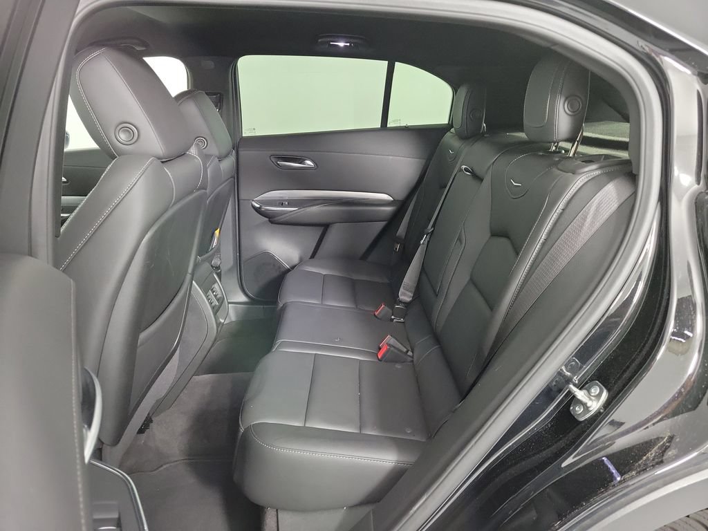 Used 2025 Cadillac XT4 Premium Luxury FWD image 11