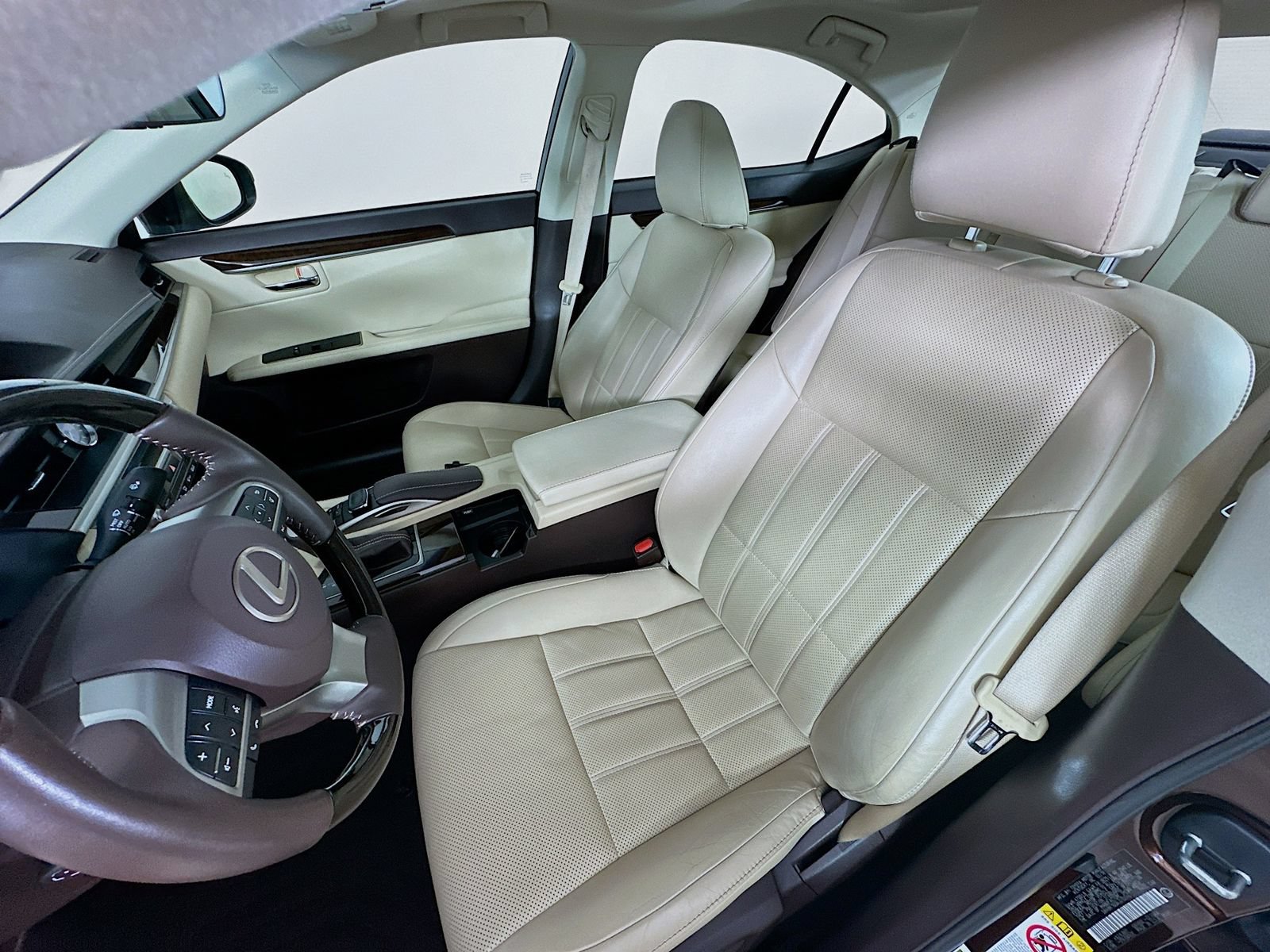 Used 2018 Lexus ES 350 w/ Luxury Package w/Wood Trim FWD image 34