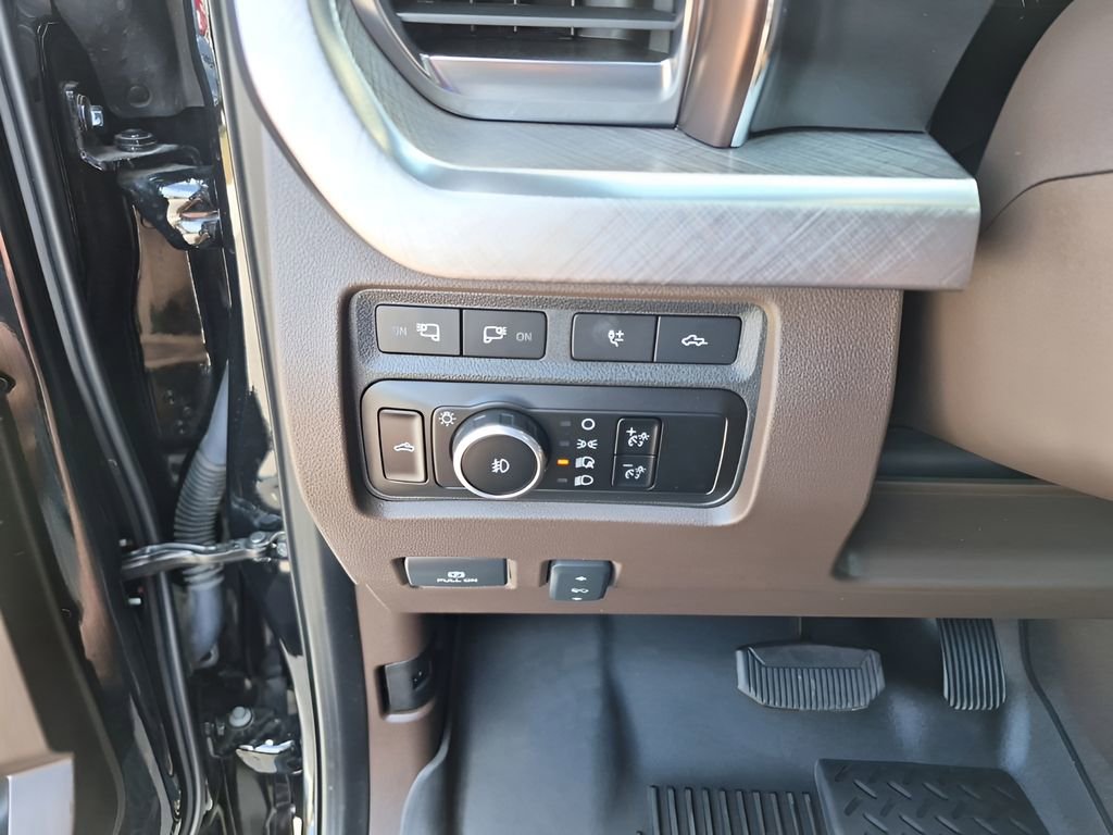 Used 2023 Ford F250 King Ranch image 32