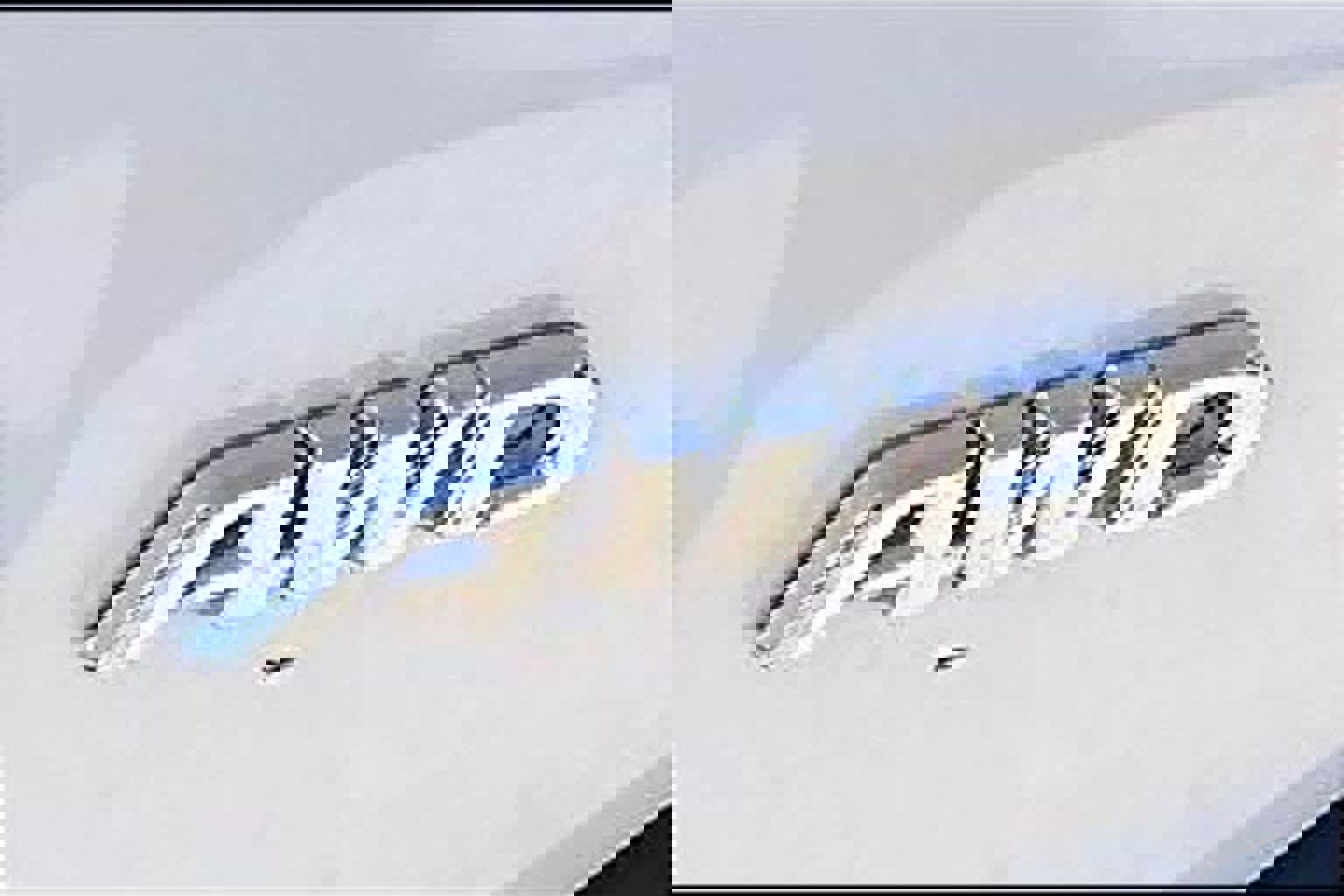 Used 2025 Toyota RAV4 XLE Premium image 10