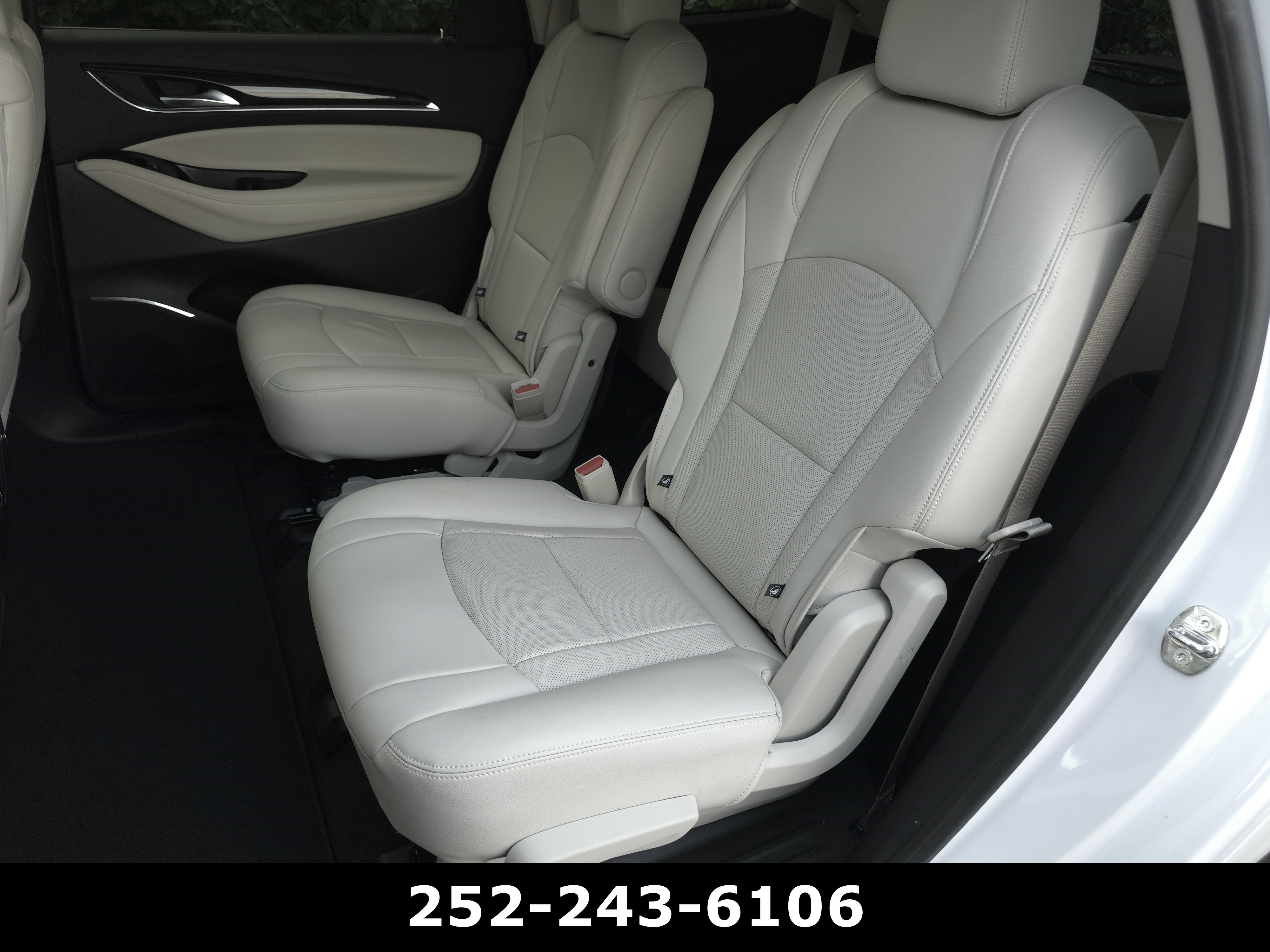 Used 2023 Buick Enclave Essence w/ Experience Buick Package FWD image 31